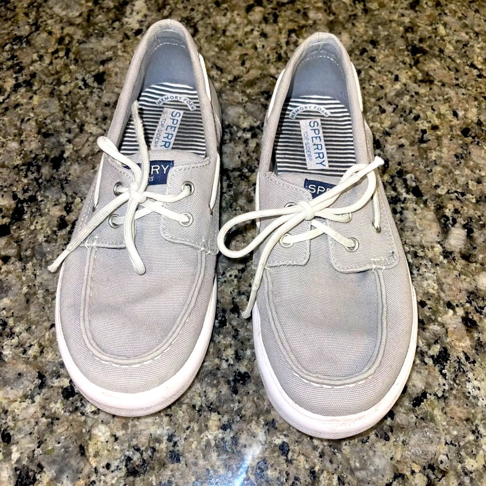 Sperry Topsider Womens Boat Shoes Size 5 USA, 2.5 UK, Memory Foam Inside